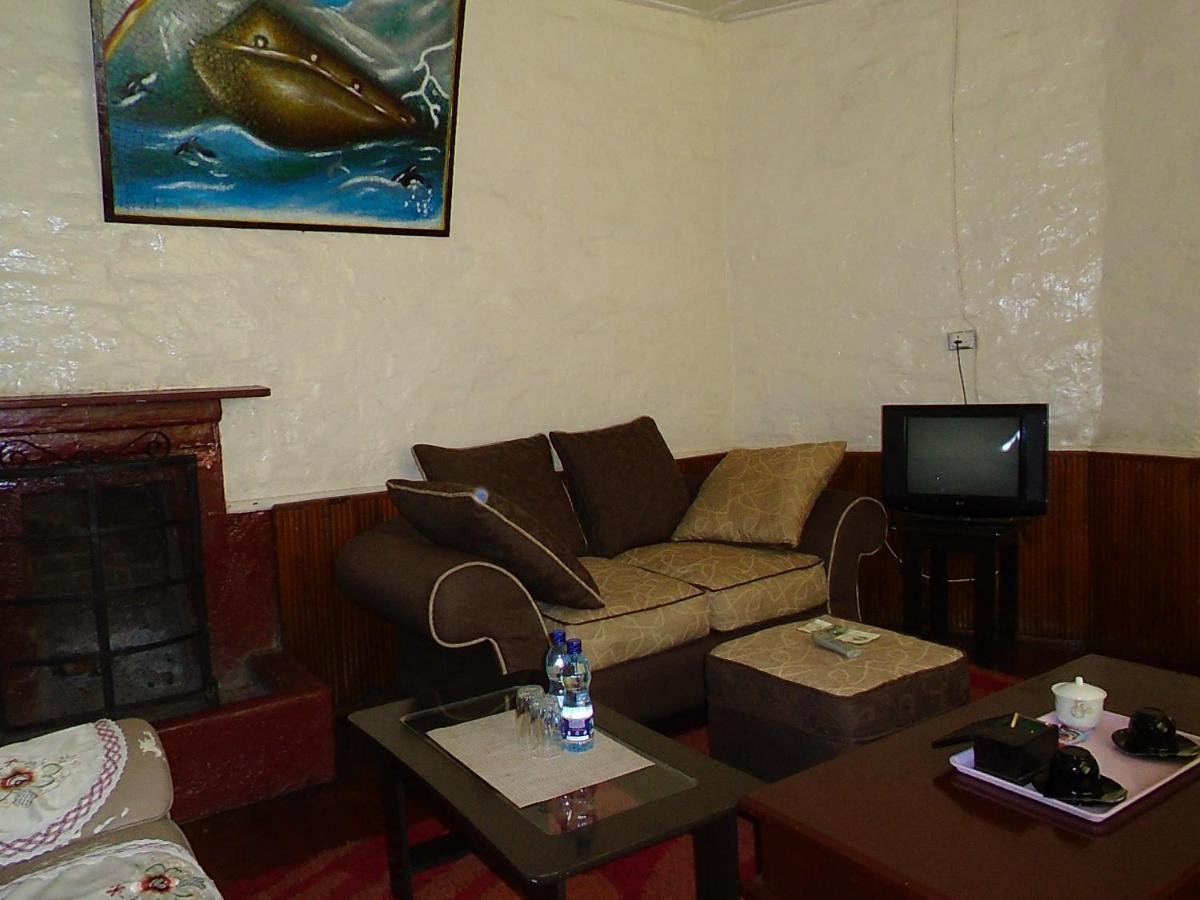 Thomsons Falls Lodge Nyahururu Екстер'єр фото